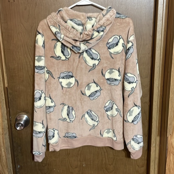 Avatar The Last Airbender Hoodie - Picture 2 of 3